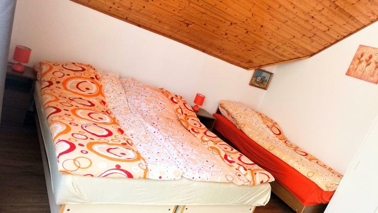 Balatonfoeldvar Centrum Apartmanok Екстериор снимка